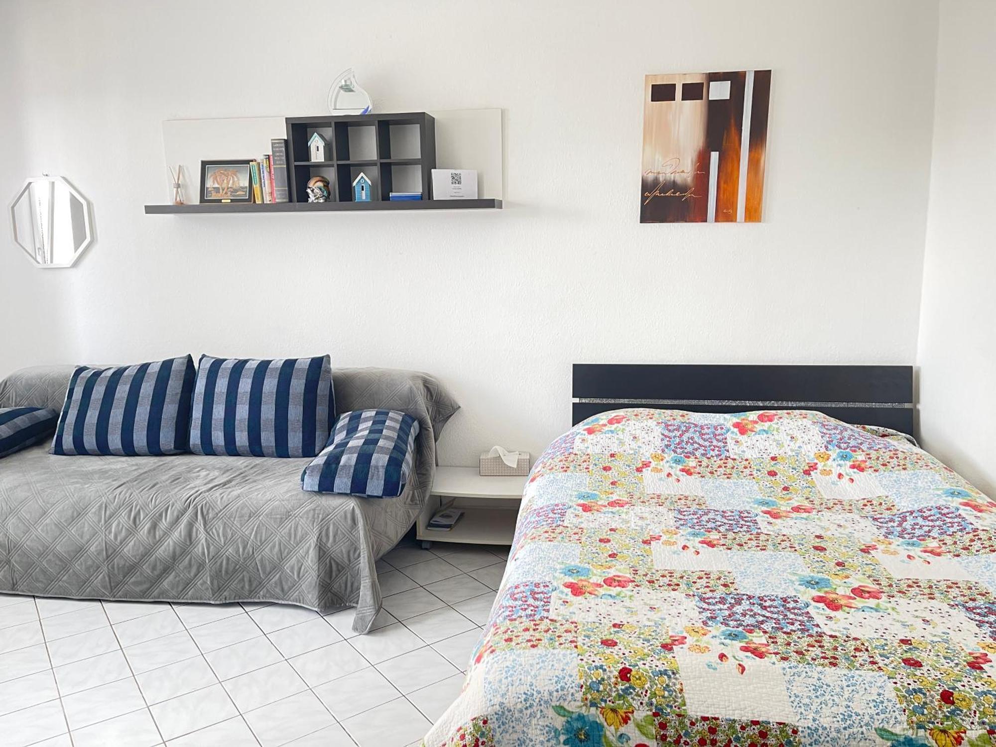 Cool Studio Saint Louis Vicino Stazione/Aereoporto Apartment Exterior foto
